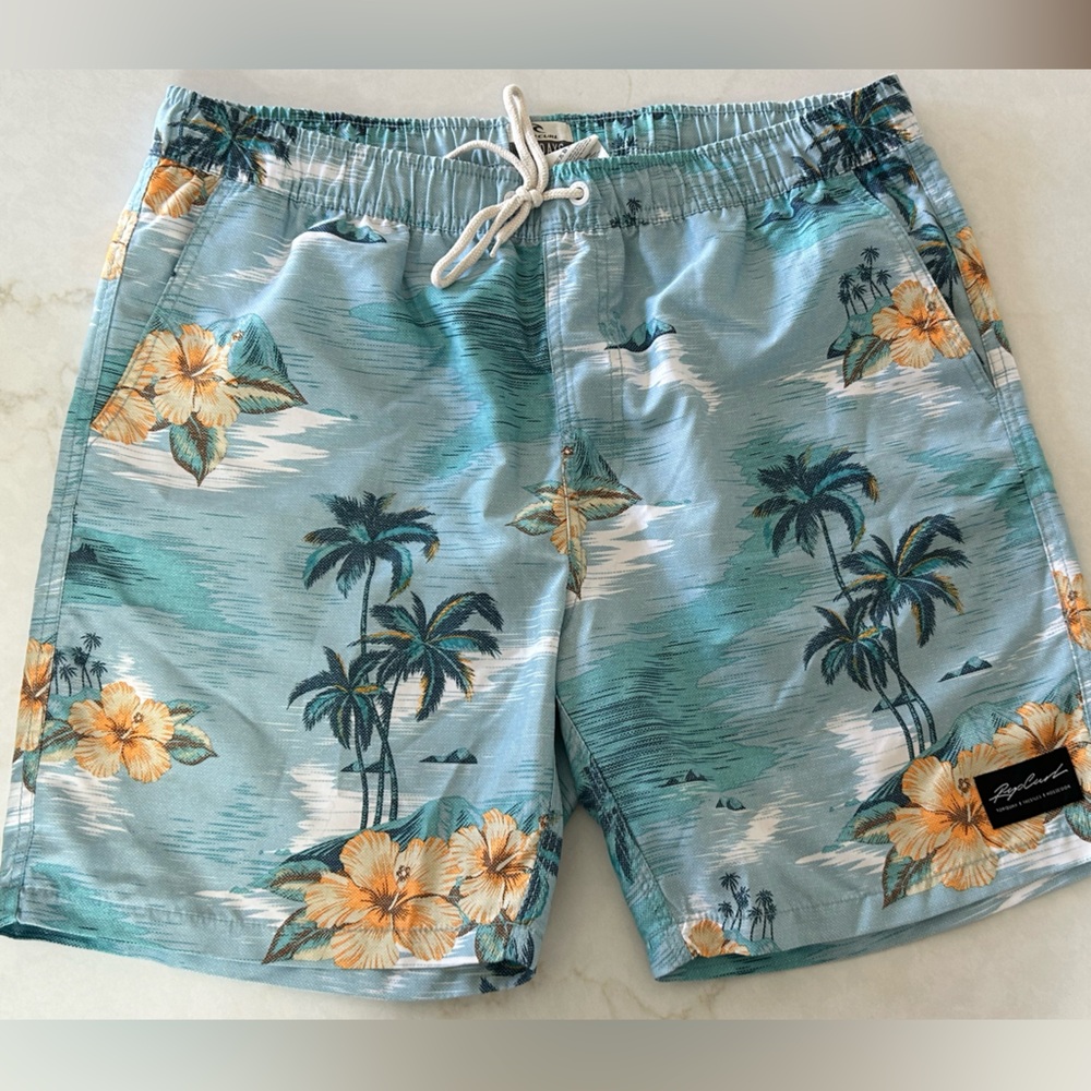 Rip Curl BoardShorts Mens Size M ‎ Blue Tropical Island Print Mid Rise